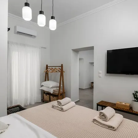 Melian Roots Apartamento Adamantas (Milos)