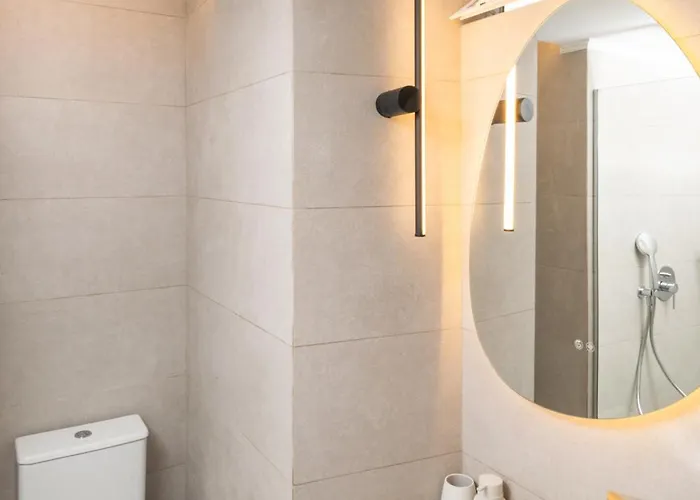 Melian Roots Adamantas (Milos)