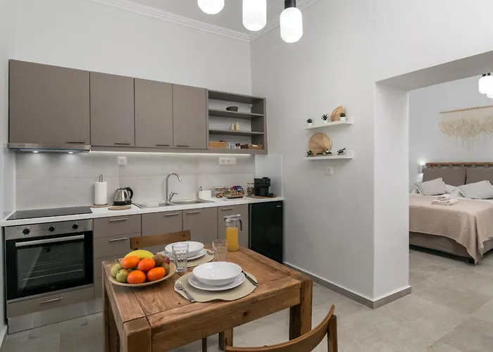 Melian Roots Adamantas (Milos)